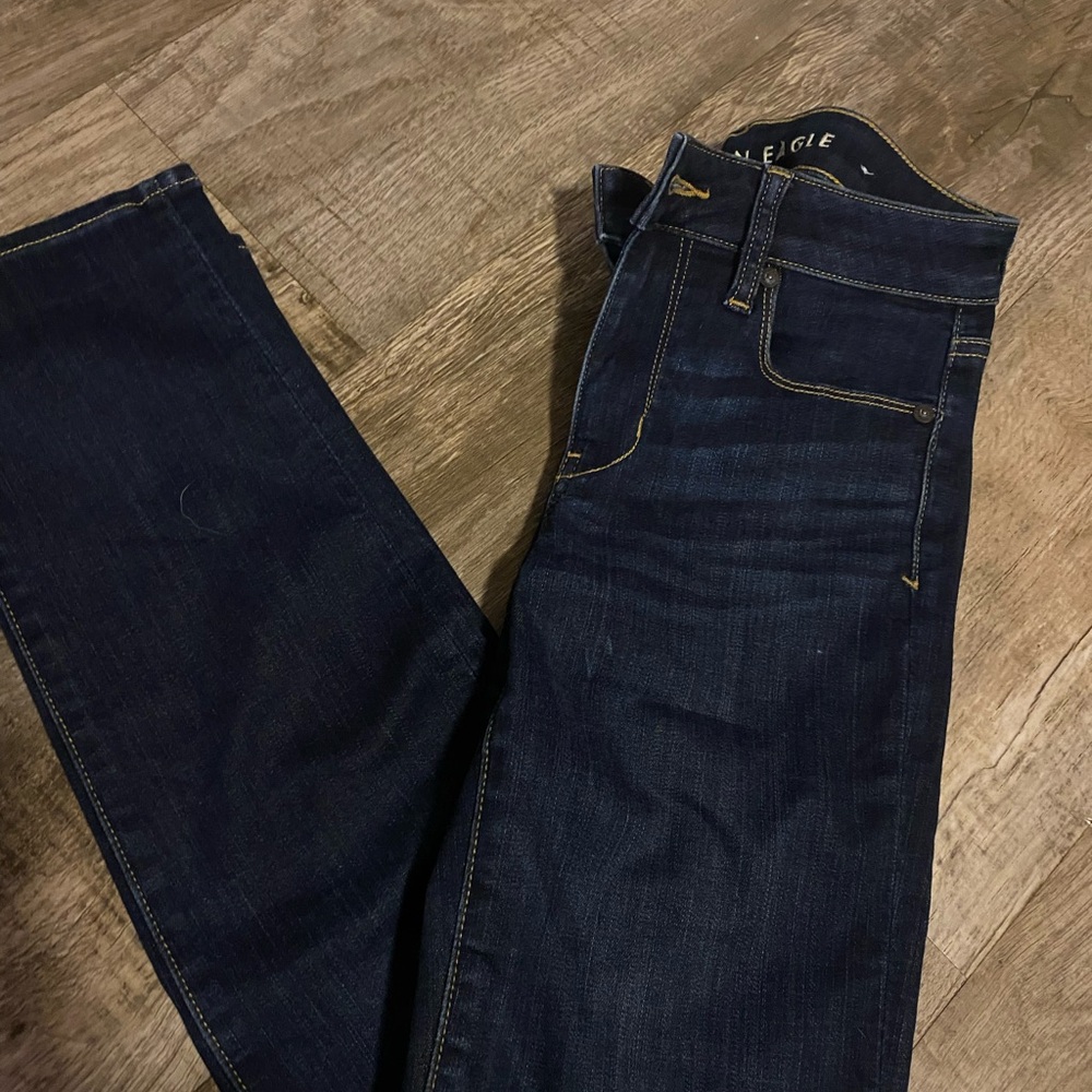 American Eagle Outfitters Women's Dark Blue Straight Leg Jeans